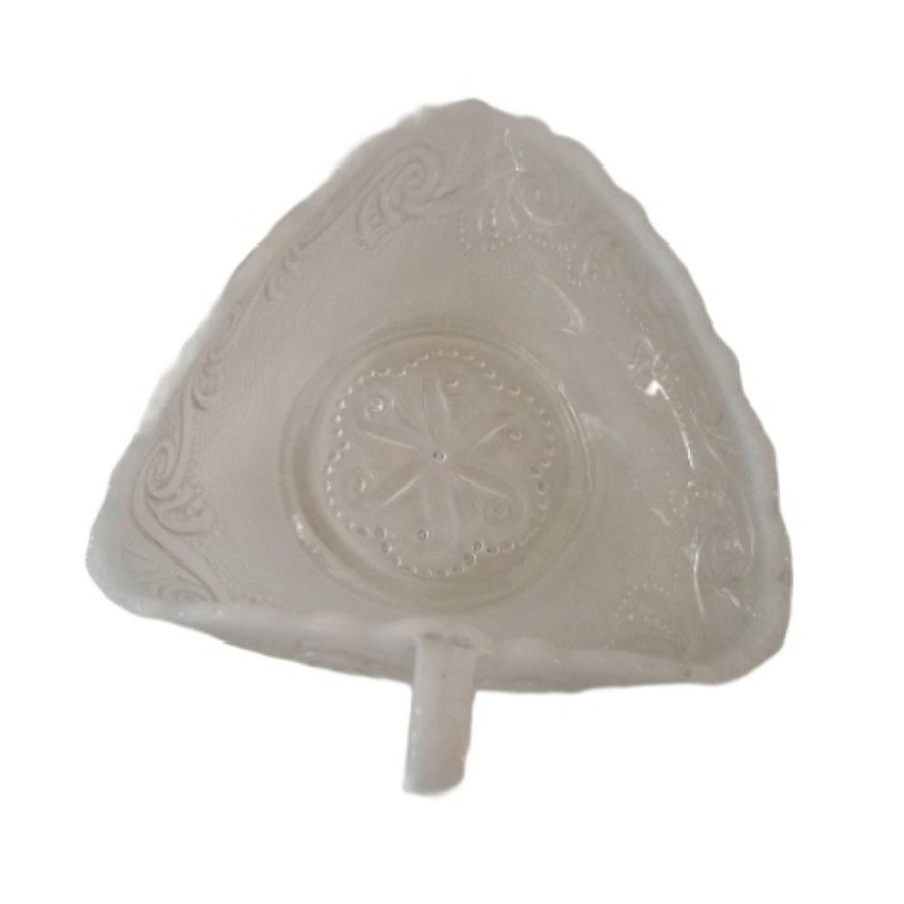 Lemon wedge glass plate